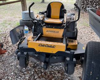 Cub Cadet Z-Force LE Zero Turn Lawn Mower