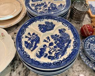 Blue Willow Divided Plates