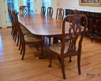 Ethan Allen banded mahogany dining table with 14 chairs
