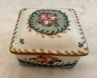 Limoges hand painted trinket box