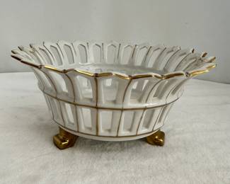 Reticulated porcelain lattice bowl gold gilt