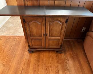 Maple bar cabinet