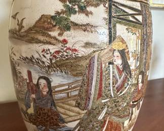 Japanese Satsuma Table Lamp on Carved Base