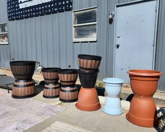Assorted planter pots $5 each