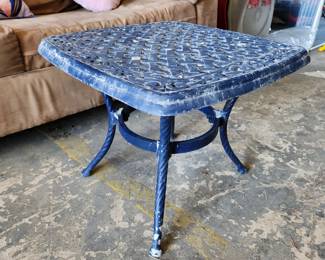 Small metal patio side table.
Will definitely need a new coat of paint. 
$15