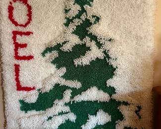 Vintage 70's latch Noel latch hook