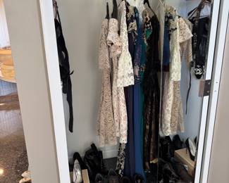 Clothing and dresses, shoes size 6