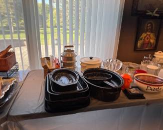 Bowls, kitchen accessories