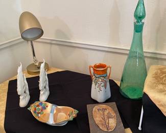 Genie Glass Decanter, Lusterware