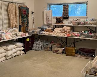 Assorted Bedding & Linen