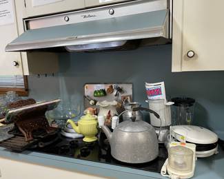 Assorted Kitchen Items, George Foreman Grill Master, Vintage Refrigerator Magnets