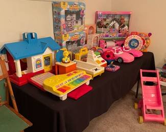 Vintage Assorted Toys Fischer Price, Mattel