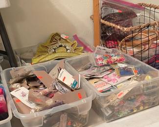 Assorted Sewing Notions