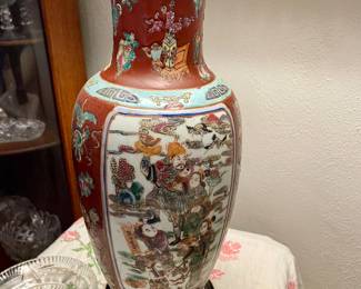 Vintage Chinese Lamp