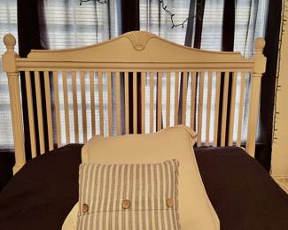 Pottery Barn Queen Size Bed