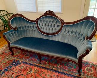 Pristine Condition Victorian Couch Blue Velvet 
