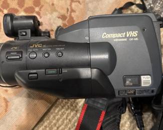 Vintage JVC Camcorder Compact VHS Videomovie GR-M5 