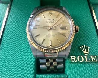 Amother Rolex. Pyster Perpetual Date Just 18K and stainless