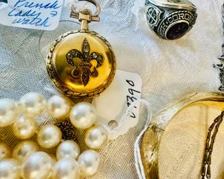 Antique French 18k gold ladies pocket watch