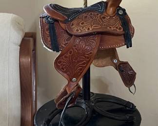 Table Lamp Horse Saddle