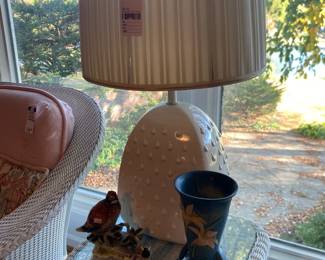 Teardrop Style Lamp, Roseville Zephyr Lily Vase (C)