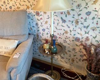 Power swivel recliner, Stiffel side table lamp combo