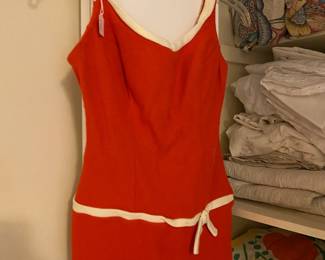 Women's clothing sizes L-1X (brands like: Coldwater Creek, Ralph Lauren, Chessa Davis, vintage clothing)
•  Women's handbags (brands like: Kate Spade, Michael Kors)
