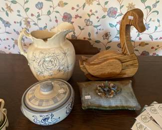 Wooden goose, Ceramic Louisville goose stoneware
