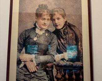 Picture former members Alpha Delta Pi