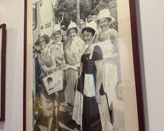 Alpha Delta Pi members