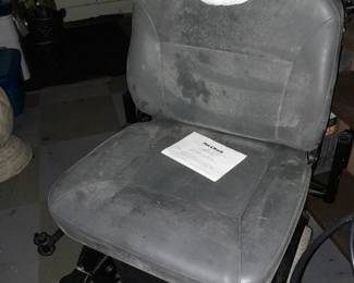 Wheel chair - Bariatric. Battery operated. Holds up to 650 lb