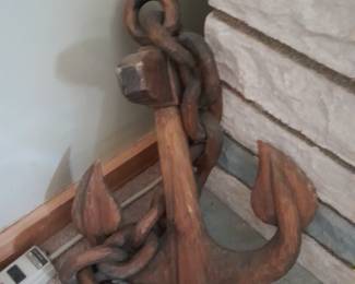 Wood anchor