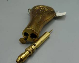  BRASS GUN POWDER FLASK COLTS MILITARY CIVIL WAR SCENE