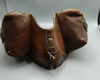 RARE ANTIQUE POMMEL MILITARY SADDLE BAG GUN HOLSTER WITH FAMILY CREST