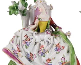 ANTIQUE PORCELAIN DRESDEN STATUE