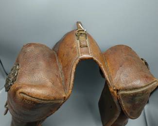 RARE ANTIQUE POMMEL MILITARY SADDLE BAG GUN HOLSTER WITH FAMILY CREST