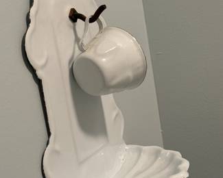 Porcelain Cup Stand $30