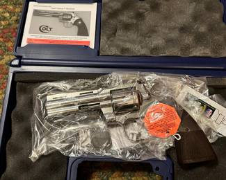#76 Colt Python 357 mag 4.25 inch barrel new in box