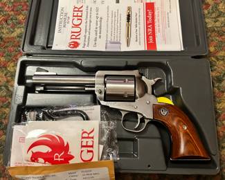 #85 ruger superhawk 44 mag excellent used condition