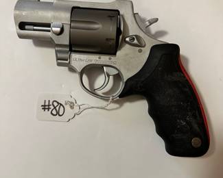 #80 taurus model 444UL 44 mag in good condition