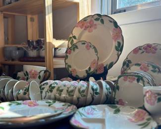 Vintage Franciscan Dish Set