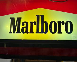 Marlboro light up sign 