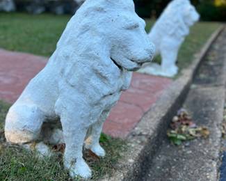 For a more relaxing shopping experience we suggest Friday. 

