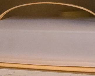 Tupperware Cake Keeper with Handle