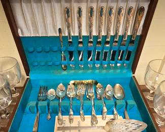 Oneida Tudor Plate Silver Service