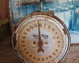 Vintage Way Rite scale