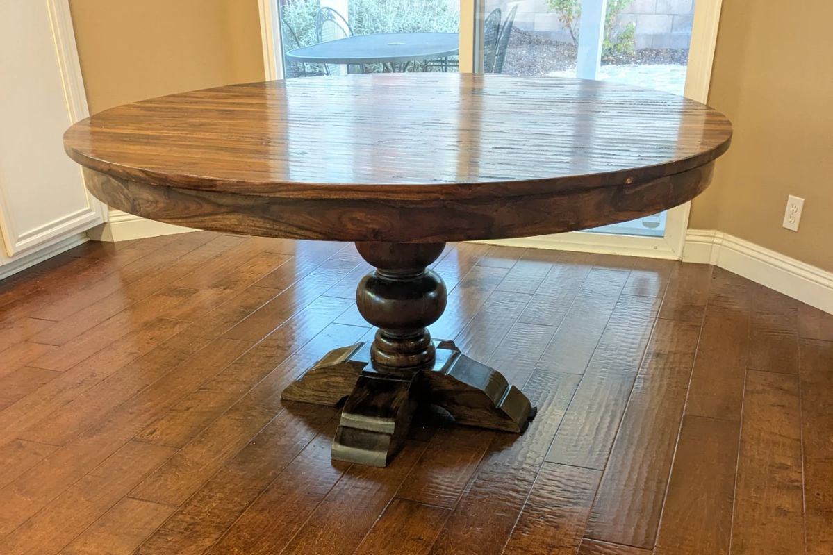 60 inch round wood pedestal table