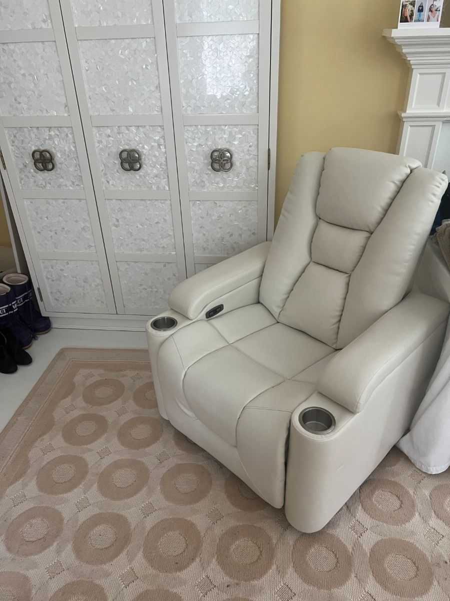 Waccabuc NY Estate Sale starts on 10/11/2024