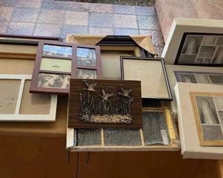 FTH503 Mystery Picture Frame Lot