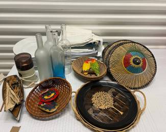 FTH220- Assorted Household Items 